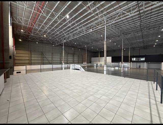 8,125M² WAREHOUSE TO LET IN HALFWAY HOUSE